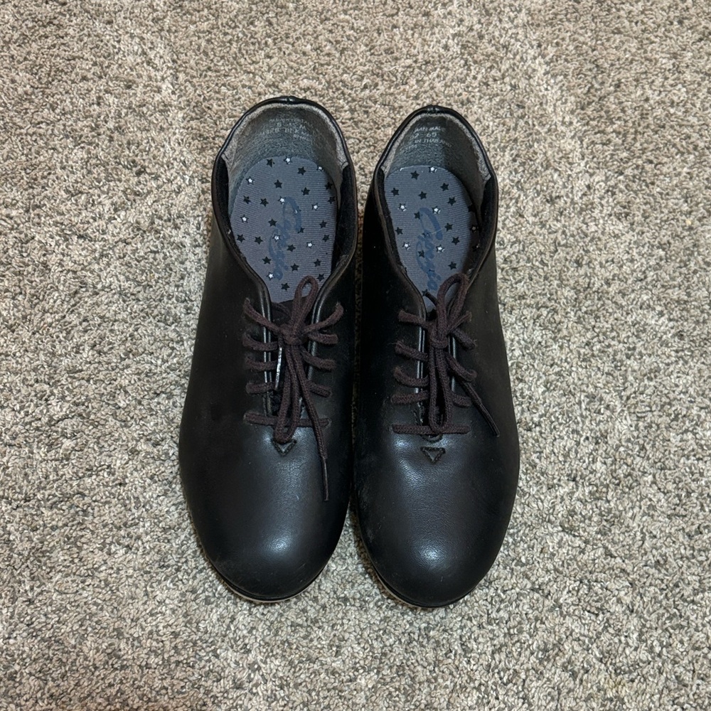 Classic Black Men's Lace-Up Shoes